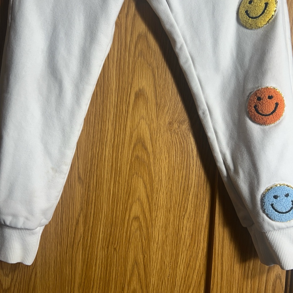Lola + The Boys White Joggers with Colorful Smiley Faces - Picture 4 of 9